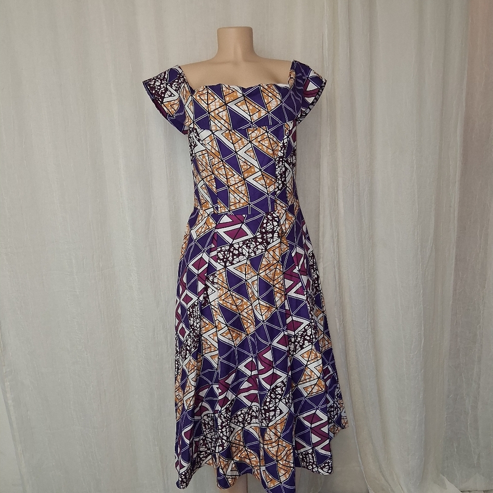 NIARA New Woman Size 12/36 Elegant High-Low Geometric Dress in Purple and Gold - Picture 5 of 17